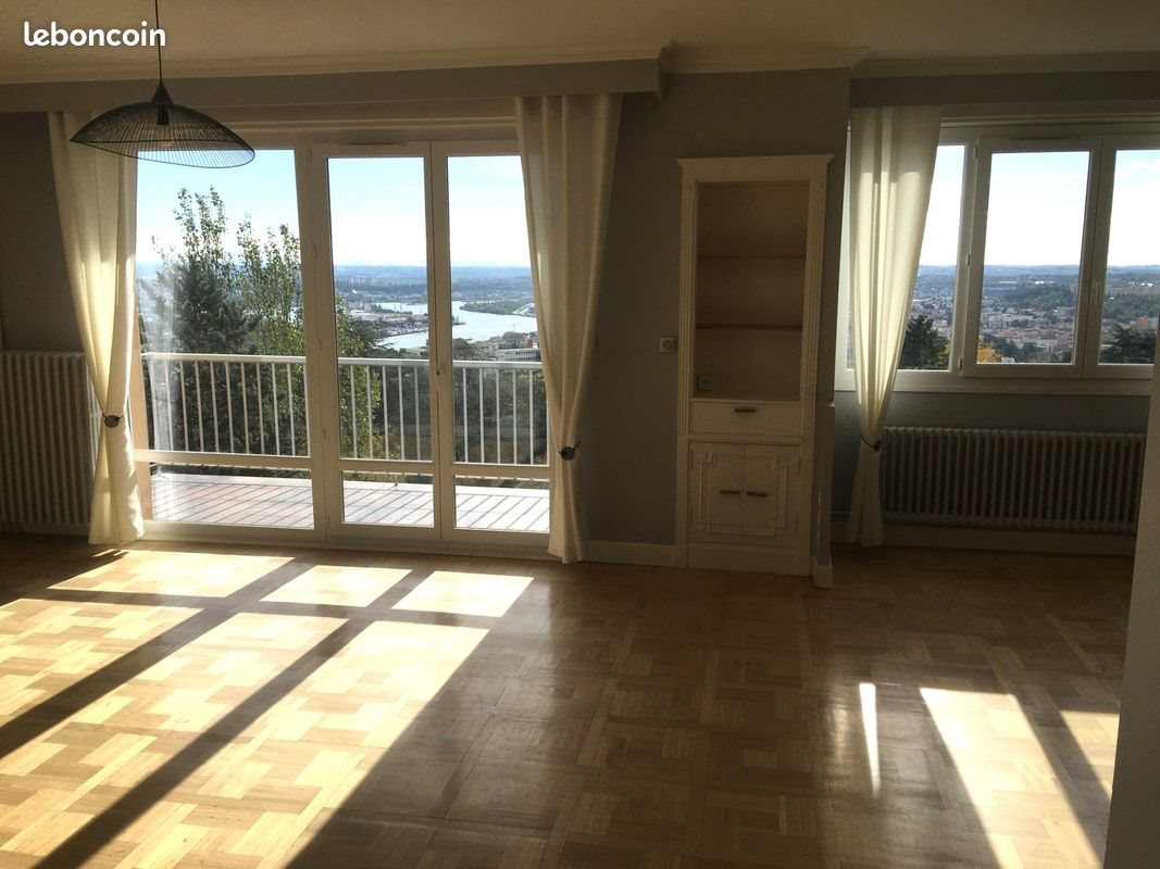 Appartement à louer, 93m², Sainte-Foy-lès-Lyon
