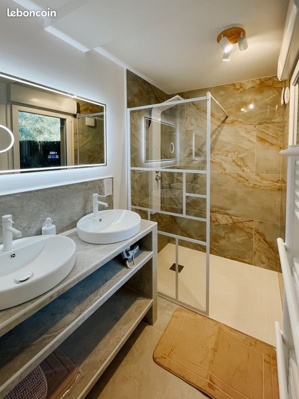 Maison à louer, 47m², Nice