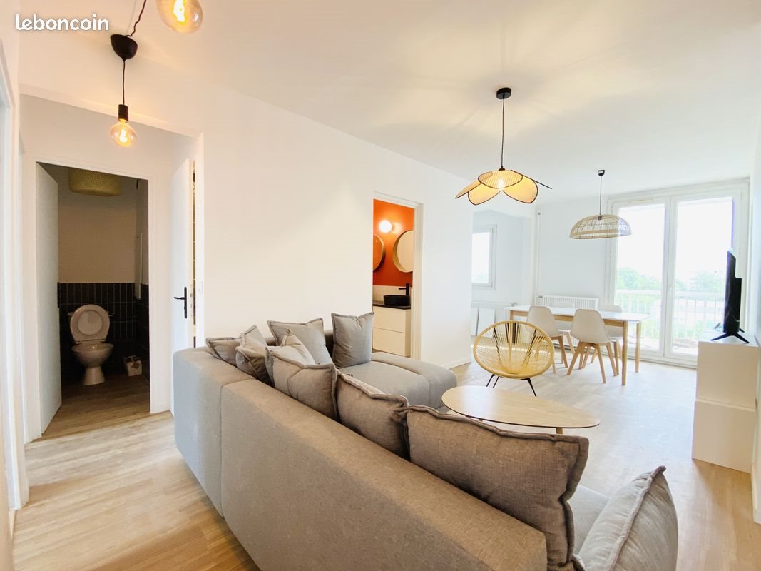 Appartement à louer, 88m², Vénissieux