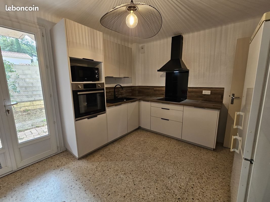 Maison à louer, 80m², Bagnols-sur-Cèze