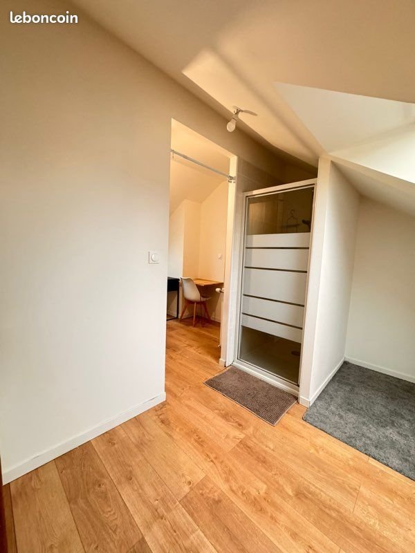 Maison à louer, 320m², Saint-Nazaire