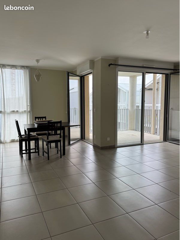 Appartement à louer, 83m², Bordeaux