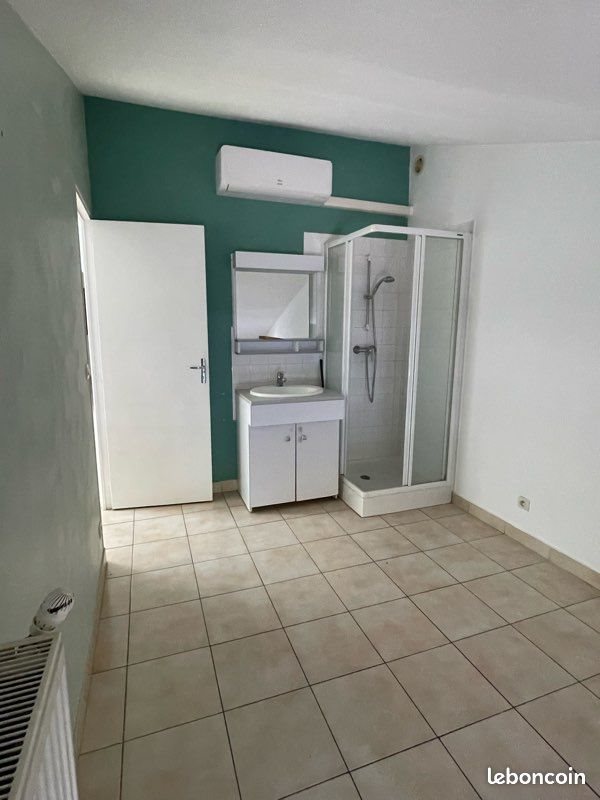 Appartement à louer, 70m², Saulx-Marchais