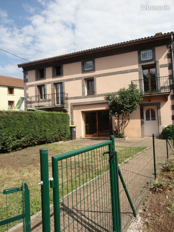 Maison à louer, 80m², Volvic