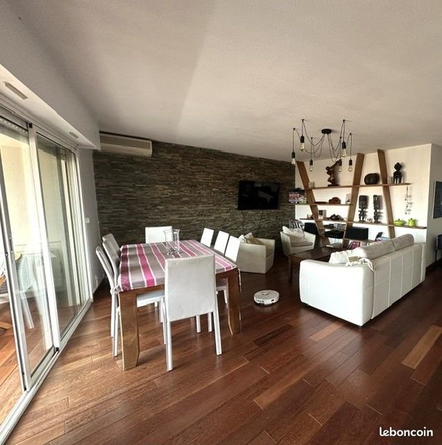 Appartement à louer, 105m², Saint-Raphaël