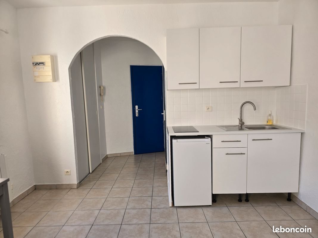 Appartement à louer, 20m², Gardanne