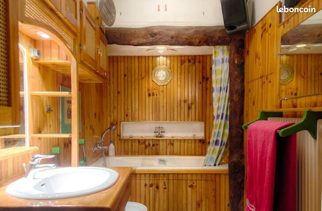 Appartement à louer, 80m², Puget-Théniers