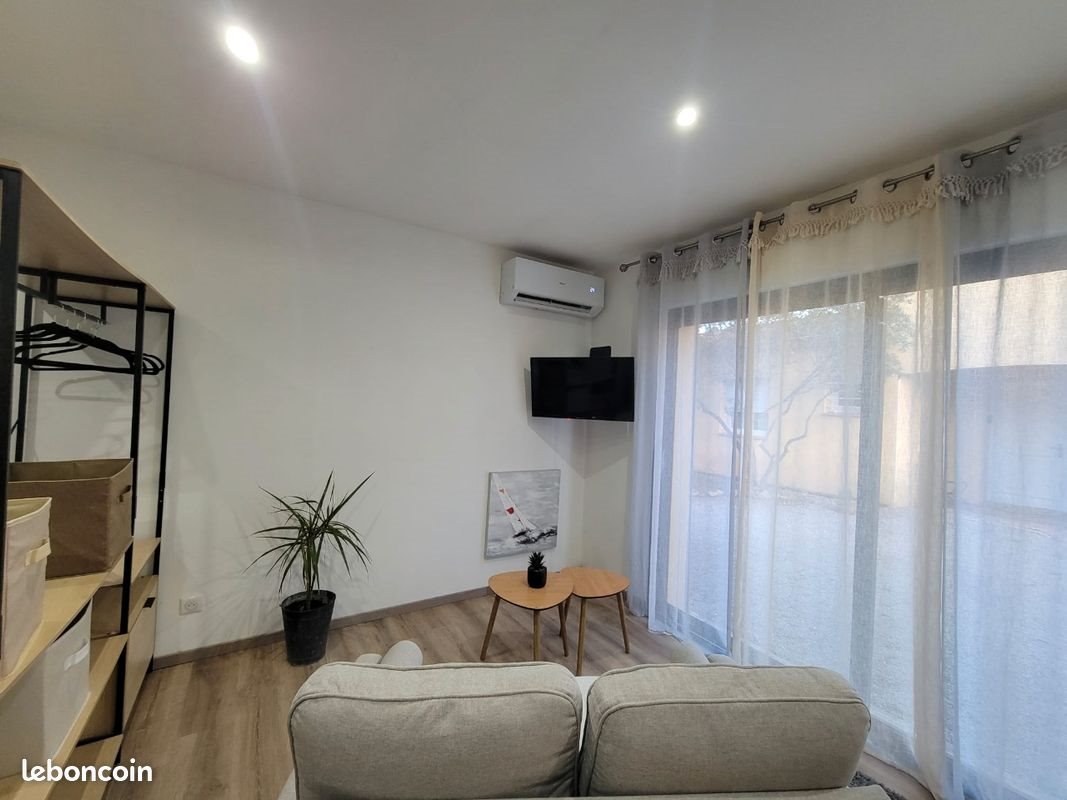Appartement à louer, 25m², Paulhan