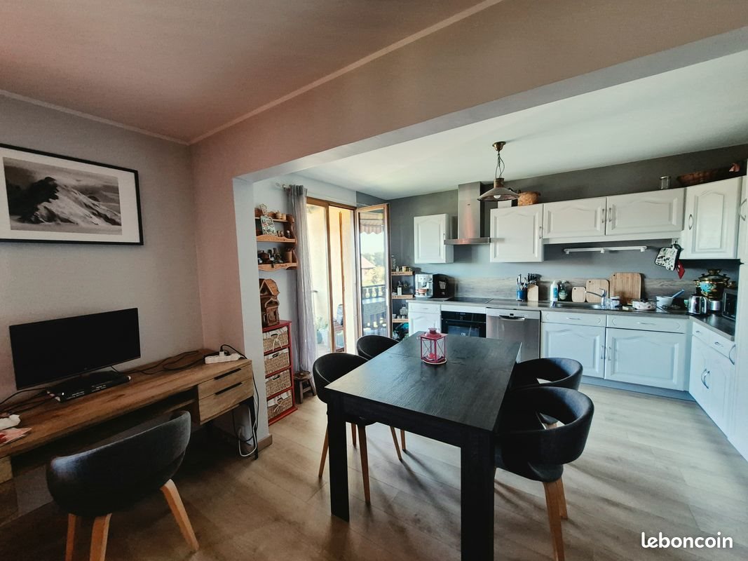 Appartement à vendre, 104m², Prévessin-Moëns