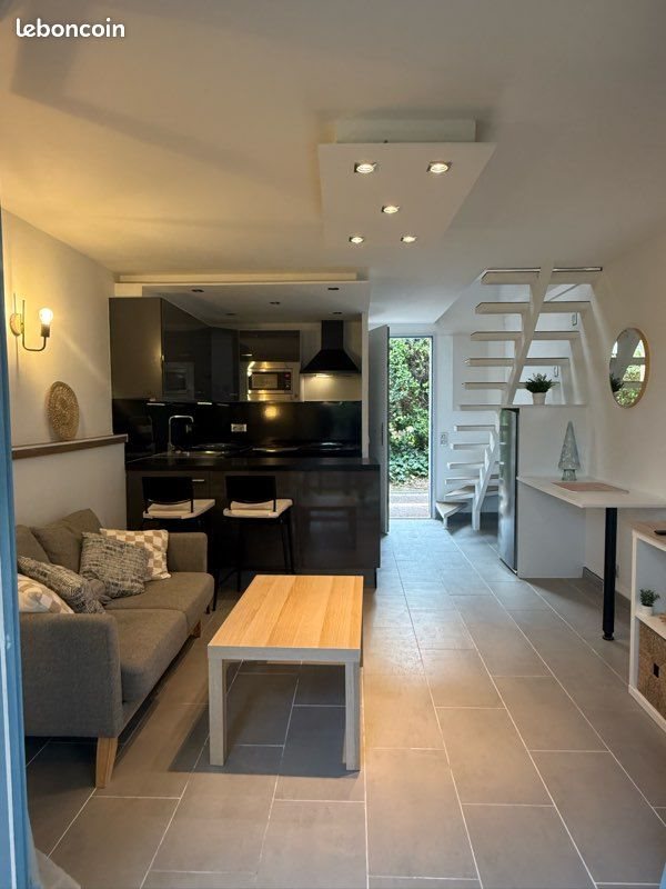 Maison à louer, 45m², Villeneuve-Loubet