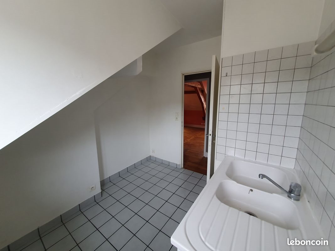 Appartement à louer, 52m², Aurillac