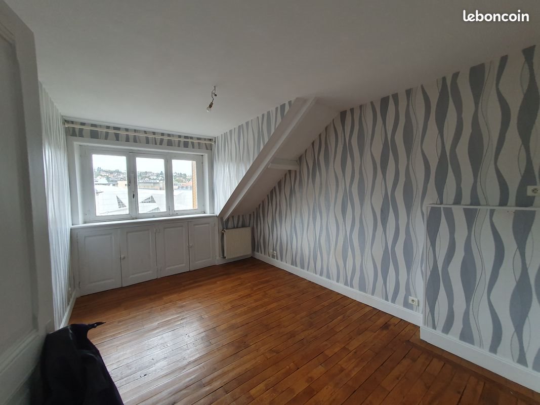 Appartement à louer, 52m², Aurillac
