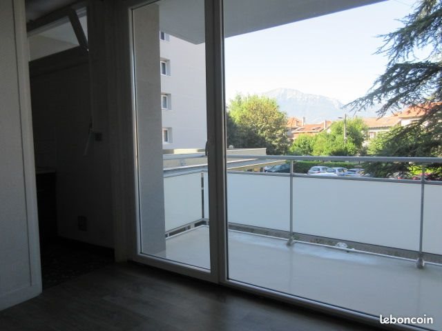 Appartement à louer, 41m², Saint-Martin-d'Hères