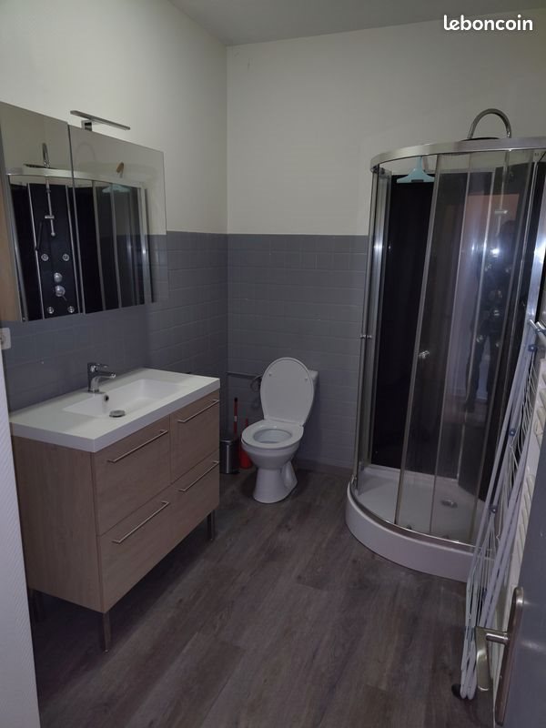 Appartement à louer, 54m², Poligny