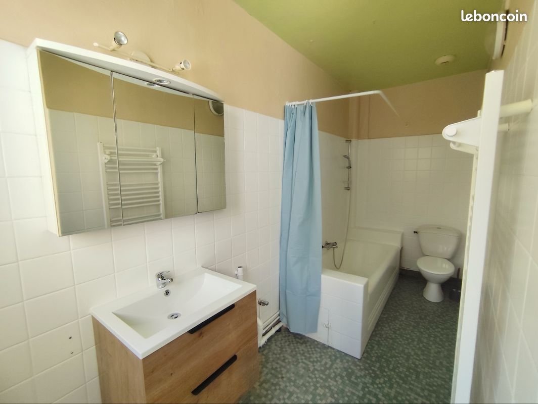 Appartement à louer, 48m², Ussel