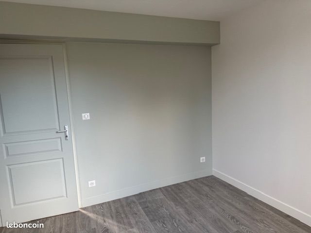 Appartement à louer, 40m², Murol