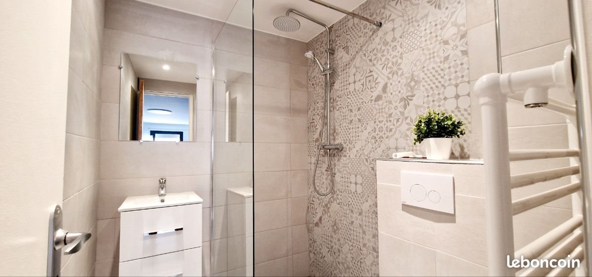 Appartement à louer, 23m², Antibes