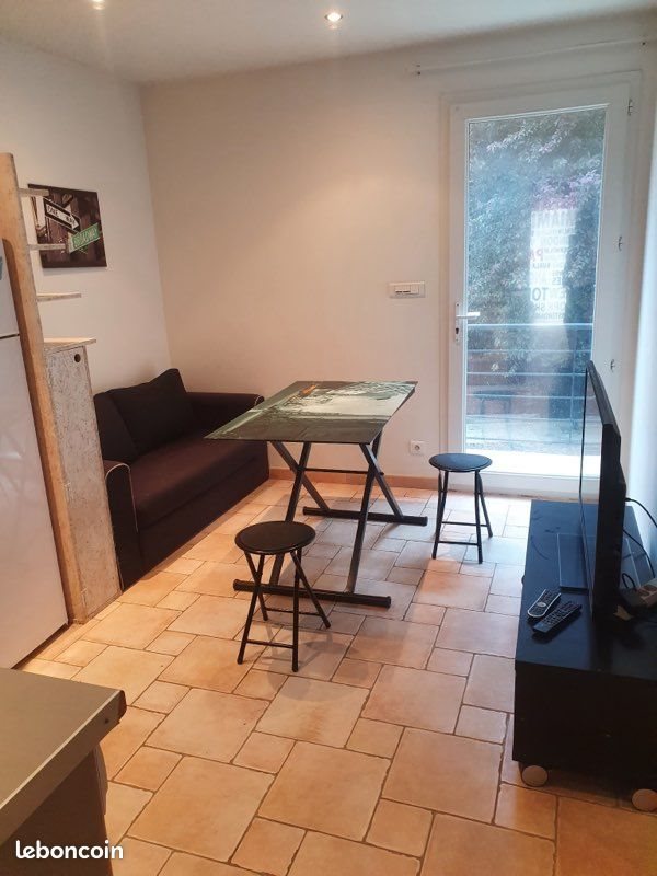 Appartement à louer, 25m², Pierrevert