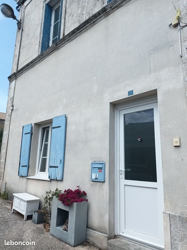 Maison à vendre, 108m², Mortagne-sur-Gironde