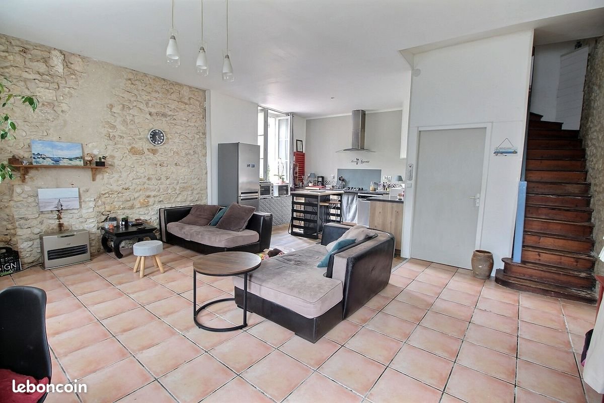 Maison à vendre, 108m², Mortagne-sur-Gironde