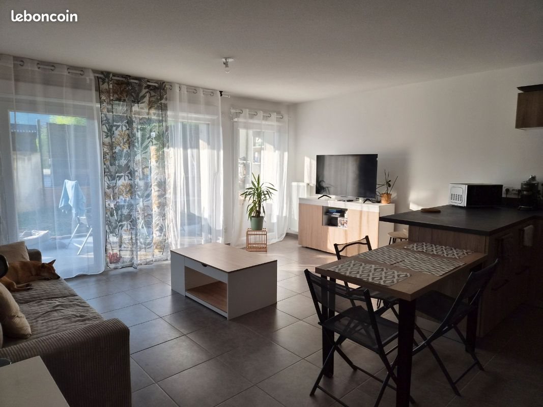 Appartement à louer, 65m², Saint-Pierre-en-Faucigny