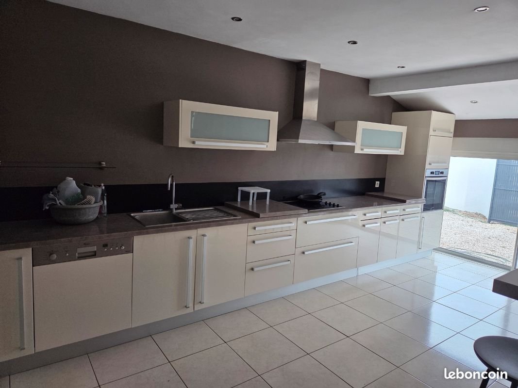 Maison à vendre, 110m², Nans-les-Pins