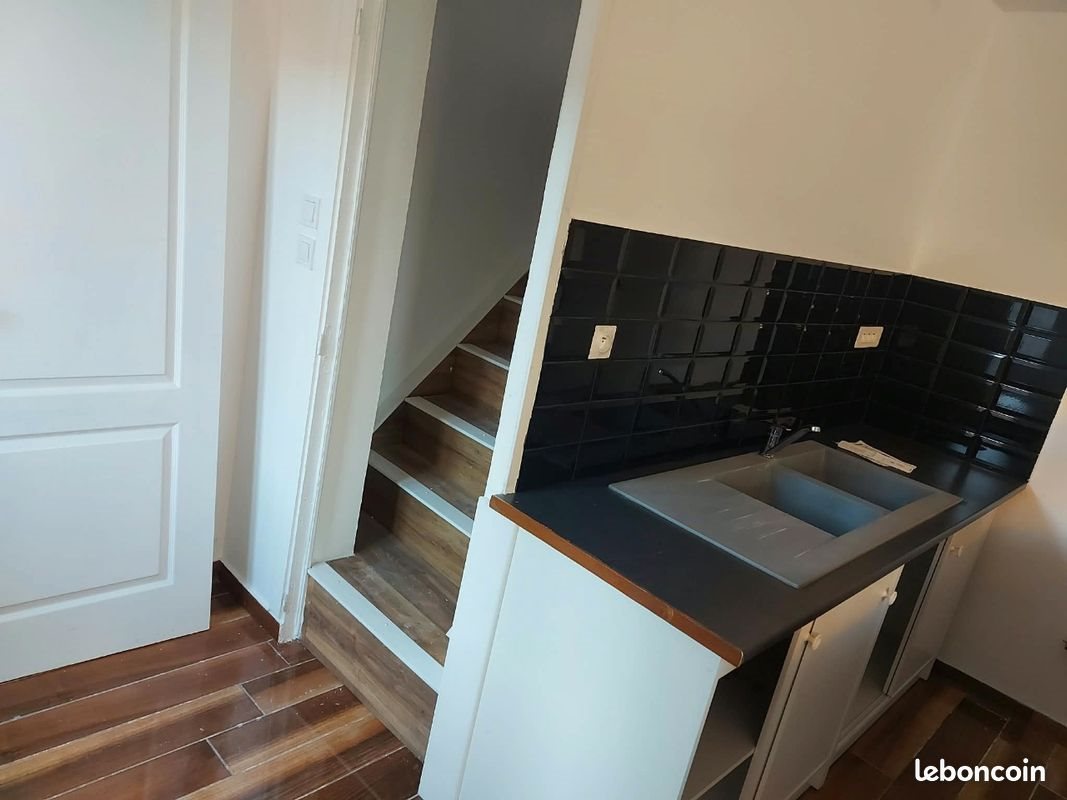 Appartement à louer, 60m², Quiévrechain