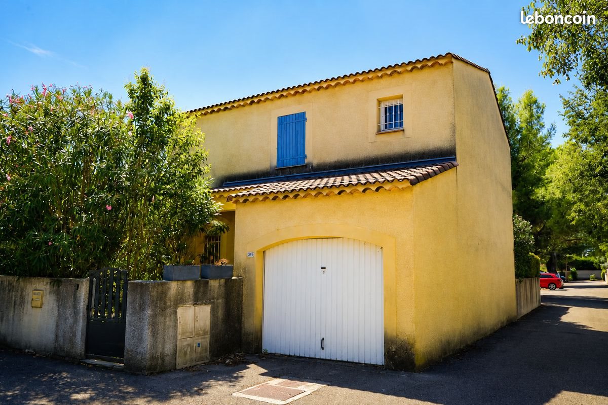 Maison à vendre, 92m², Entraigues-sur-la-Sorgue
