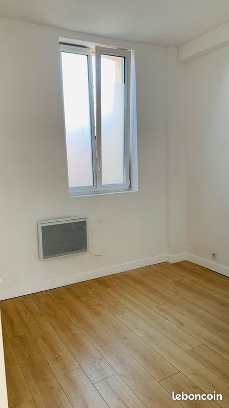 Appartement à louer, 29m², Saint-Quentin