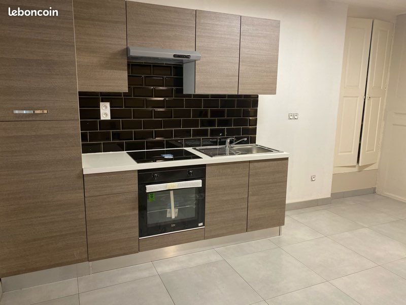 Maison à louer, 90m², Guignen