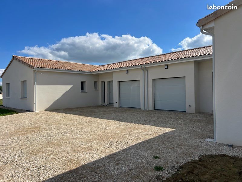 Maison à vendre, 127m², Bignoux