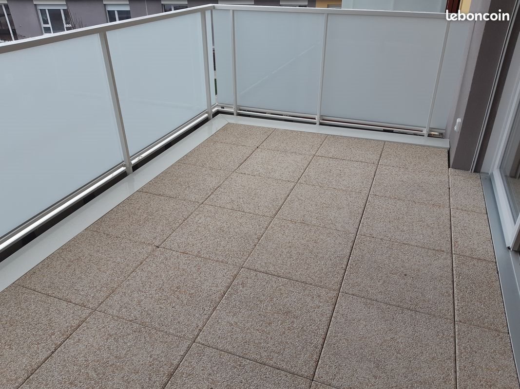 Appartement à louer, 47m², Monteux