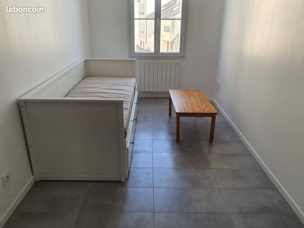 Appartement à louer, 27m², Saumur
