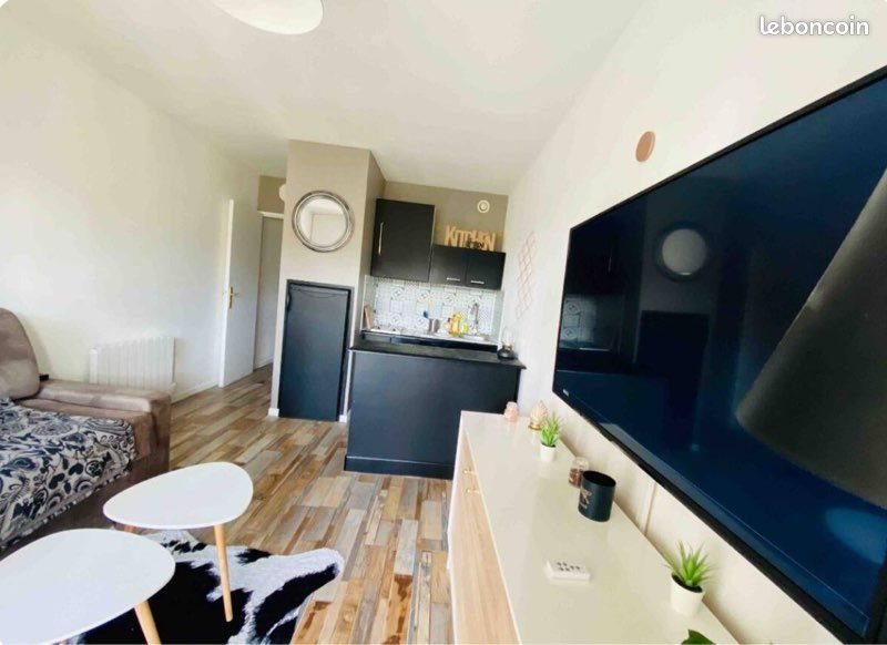 Appartement à louer, 30m², Sanary-sur-Mer
