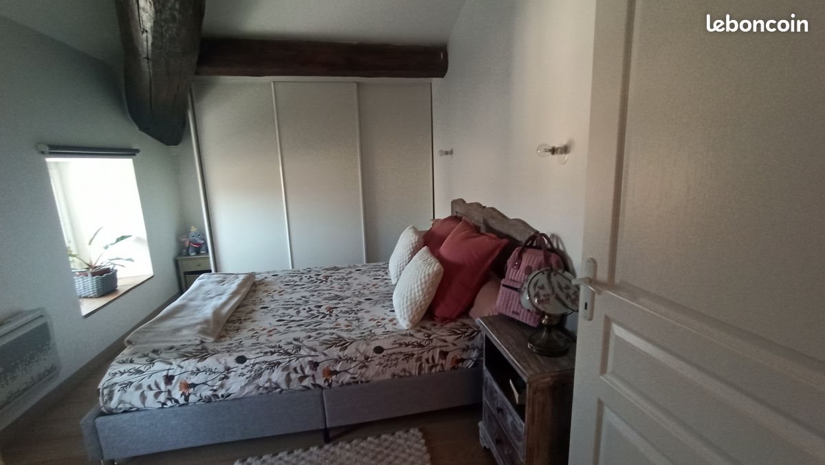 Appartement à louer, 67m², Sernhac