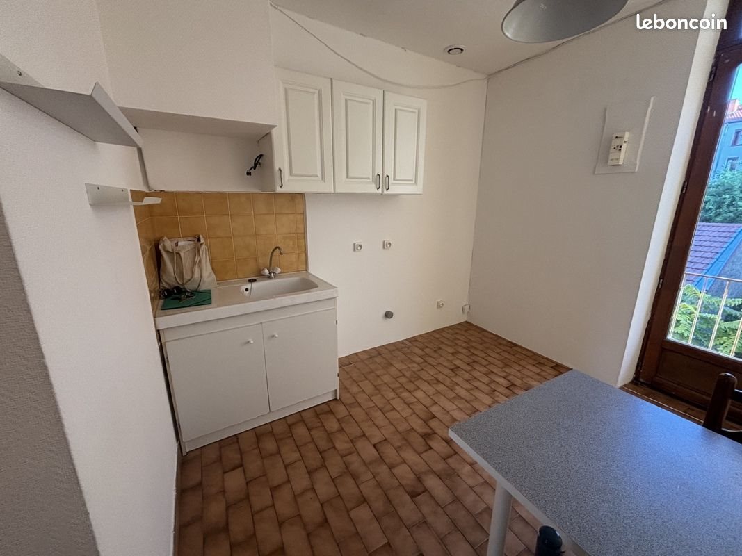 Appartement à louer, 28m², Lyon 8ème