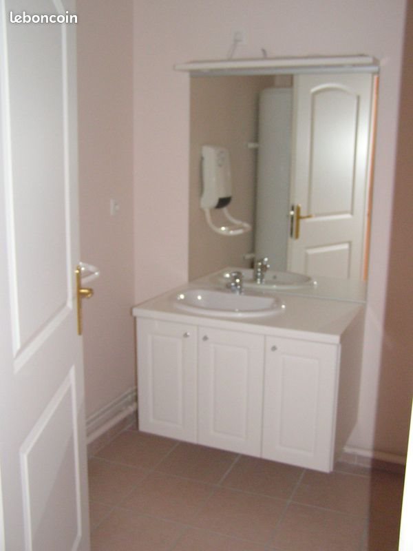 Appartement à vendre, 62m², Morestel
