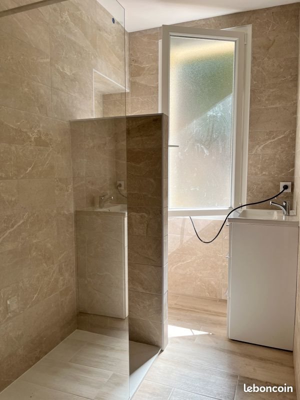 Appartement à louer, 69m², Montélimar