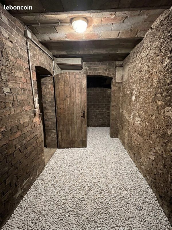 Maison à louer, 12m², Paris 9ème