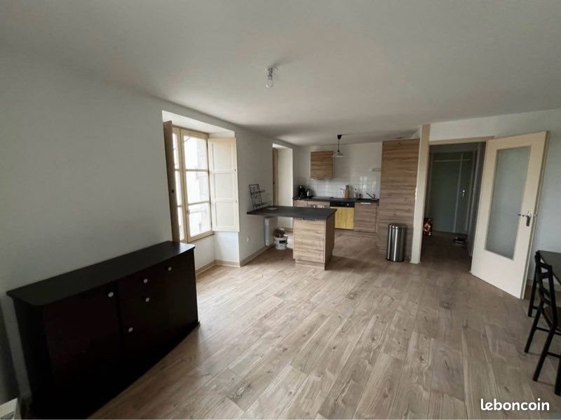 Appartement à louer, 47m², Valence-en-Poitou