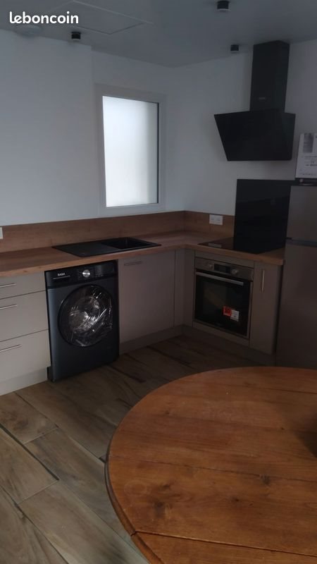 Maison à louer, 47m², Échillais