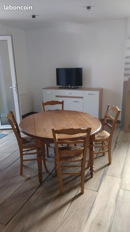 Maison à louer, 47m², Échillais
