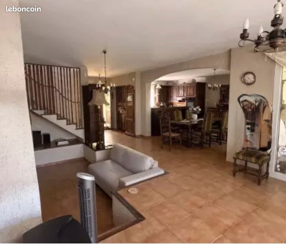 Maison à vendre, 121m², Marignane