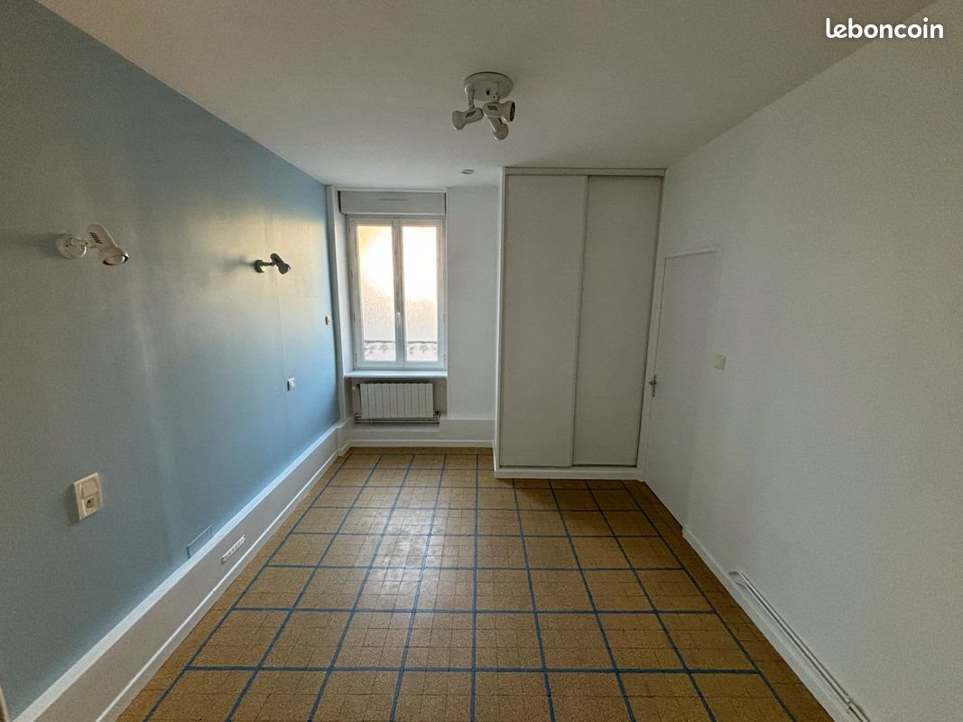 Appartement à louer, 27m², Bourbon-Lancy