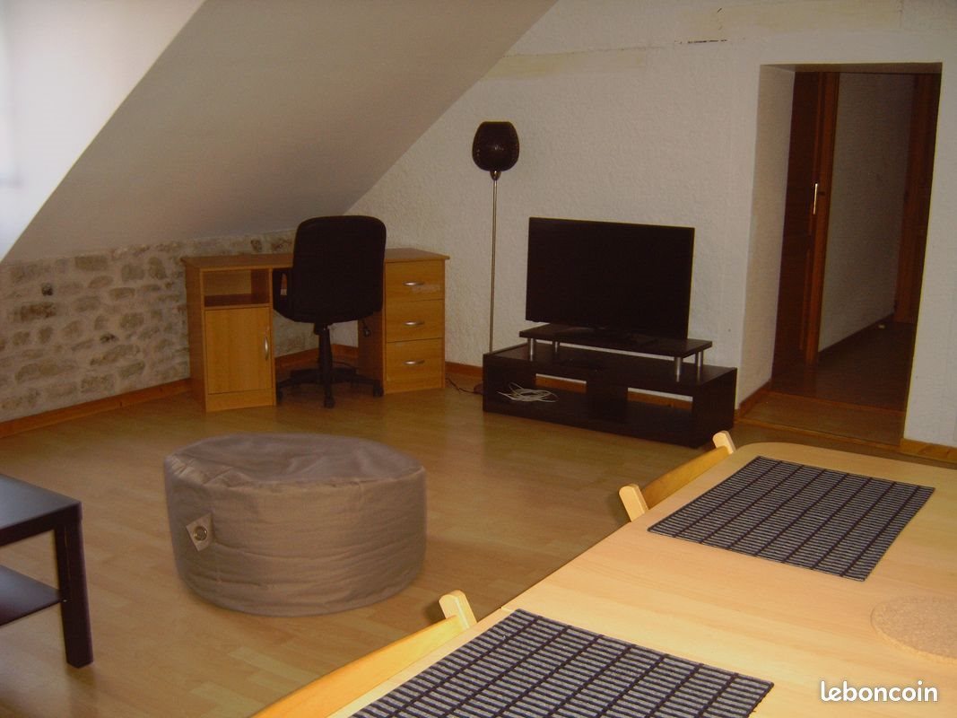 Appartement à louer, 42m², Dole