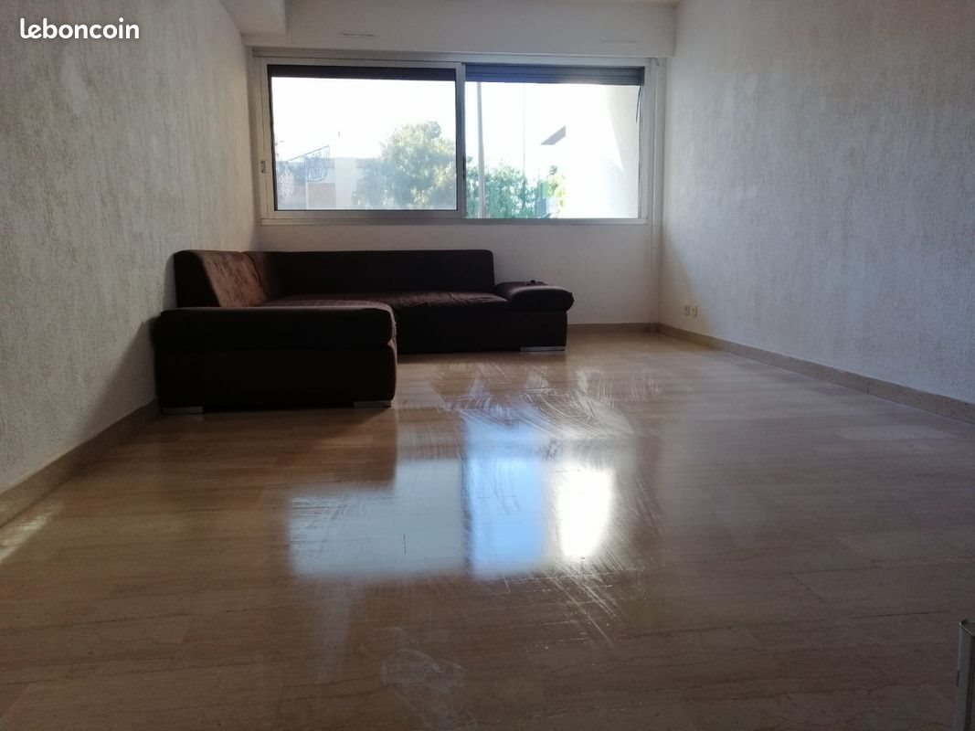 Appartement à louer, 40m², Antibes