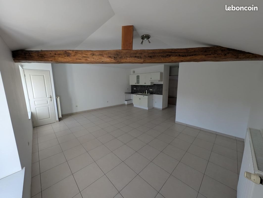 Appartement à louer, 55m², Saint-Alban-les-Eaux