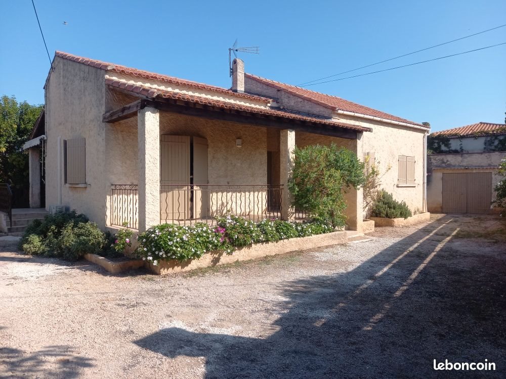 Maison à louer, 90m², Marignane