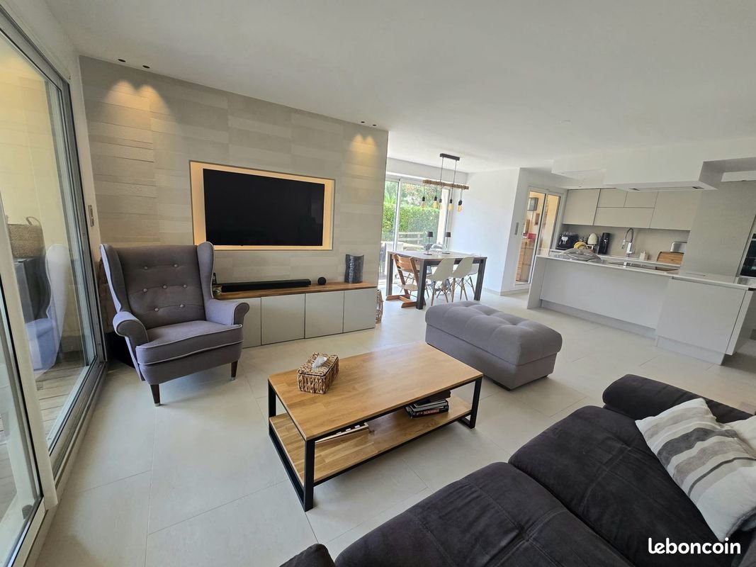 Appartement à vendre, 78m², Antibes
