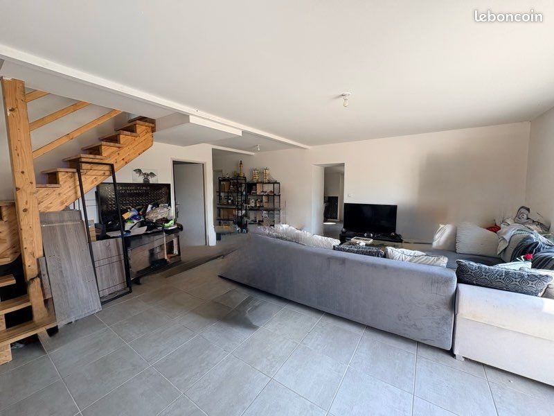 Maison à louer, 130m², Plescop